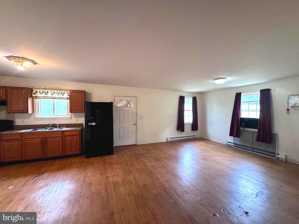 4085 S BLUE RIDGE TPKE, ROCHELLE, Virginia 22738, 2 Bedrooms Bedrooms, ,1 BathroomBathrooms,Residential,4085 S BLUE RIDGE TPKE,VAMA2002714 MLS # VAMA2002714