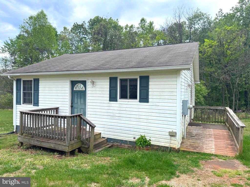4085 S BLUE RIDGE TPKE, ROCHELLE, Virginia 22738, 2 Bedrooms Bedrooms, ,1 BathroomBathrooms,Residential,4085 S BLUE RIDGE TPKE,VAMA2002714 MLS # VAMA2002714