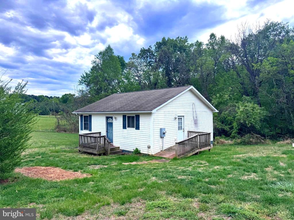 4085 S BLUE RIDGE TPKE, ROCHELLE, Virginia 22738, 2 Bedrooms Bedrooms, ,1 BathroomBathrooms,Residential,4085 S BLUE RIDGE TPKE,VAMA2002714 MLS # VAMA2002714