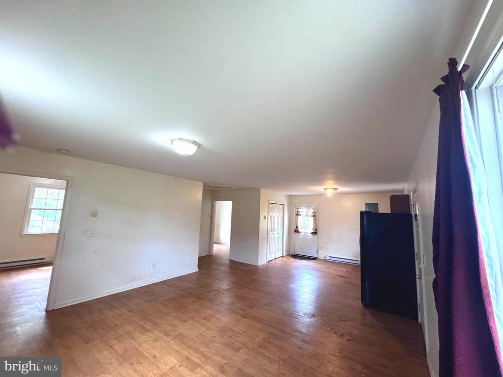 4085 S BLUE RIDGE TPKE, ROCHELLE, Virginia 22738, 2 Bedrooms Bedrooms, ,1 BathroomBathrooms,Residential,4085 S BLUE RIDGE TPKE,VAMA2002714 MLS # VAMA2002714