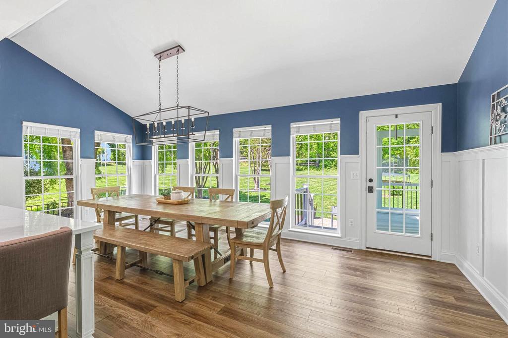 5068 DAWN CT, WARRENTON, Virginia 20187, 4 Bedrooms Bedrooms, ,2 BathroomsBathrooms,Residential,5068 DAWN CT,VAFQ2021478 MLS # VAFQ2021478