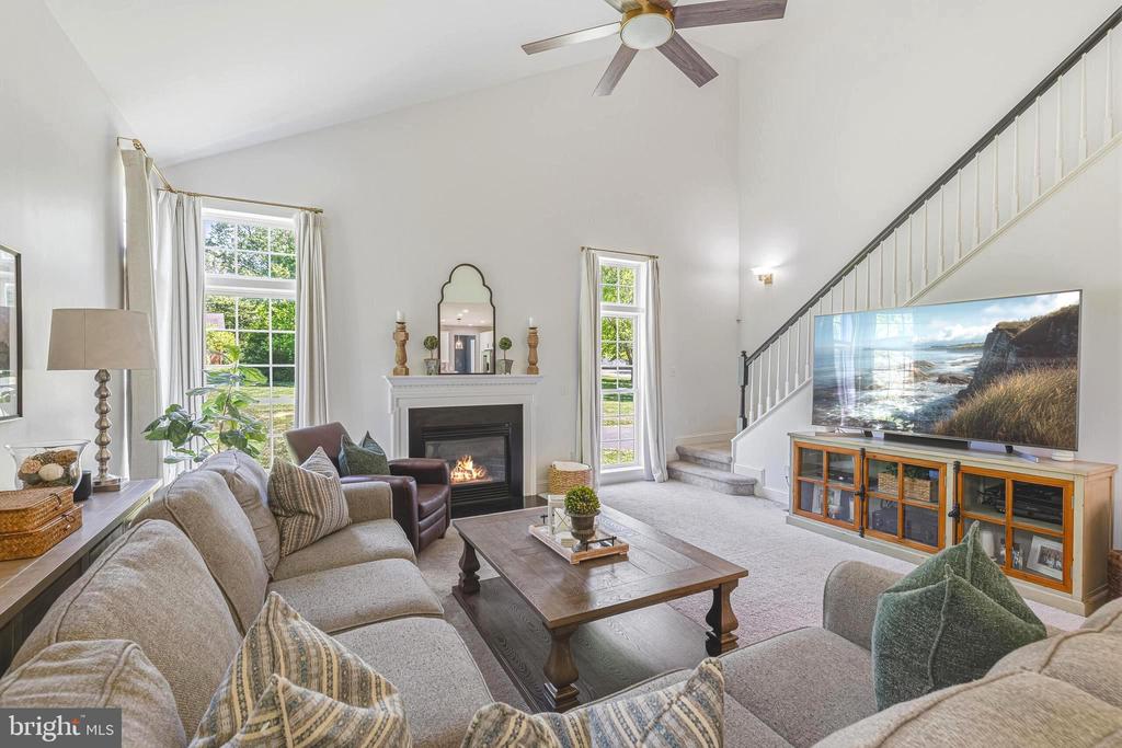 5068 DAWN CT, WARRENTON, Virginia 20187, 4 Bedrooms Bedrooms, ,2 BathroomsBathrooms,Residential,5068 DAWN CT,VAFQ2021478 MLS # VAFQ2021478