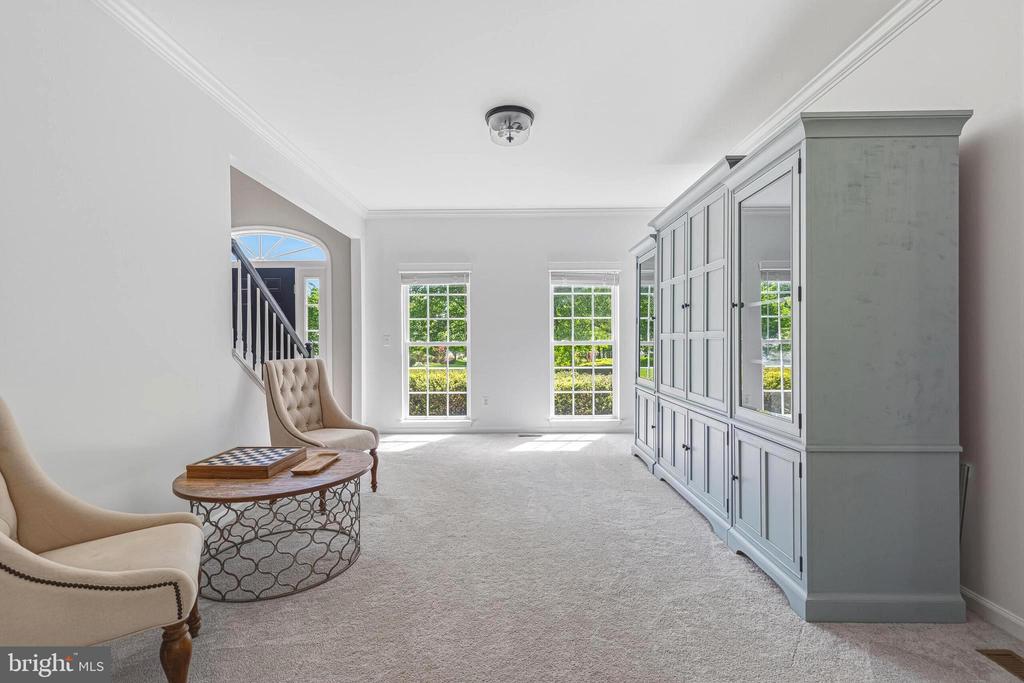 5068 DAWN CT, WARRENTON, Virginia 20187, 4 Bedrooms Bedrooms, ,2 BathroomsBathrooms,Residential,5068 DAWN CT,VAFQ2021478 MLS # VAFQ2021478