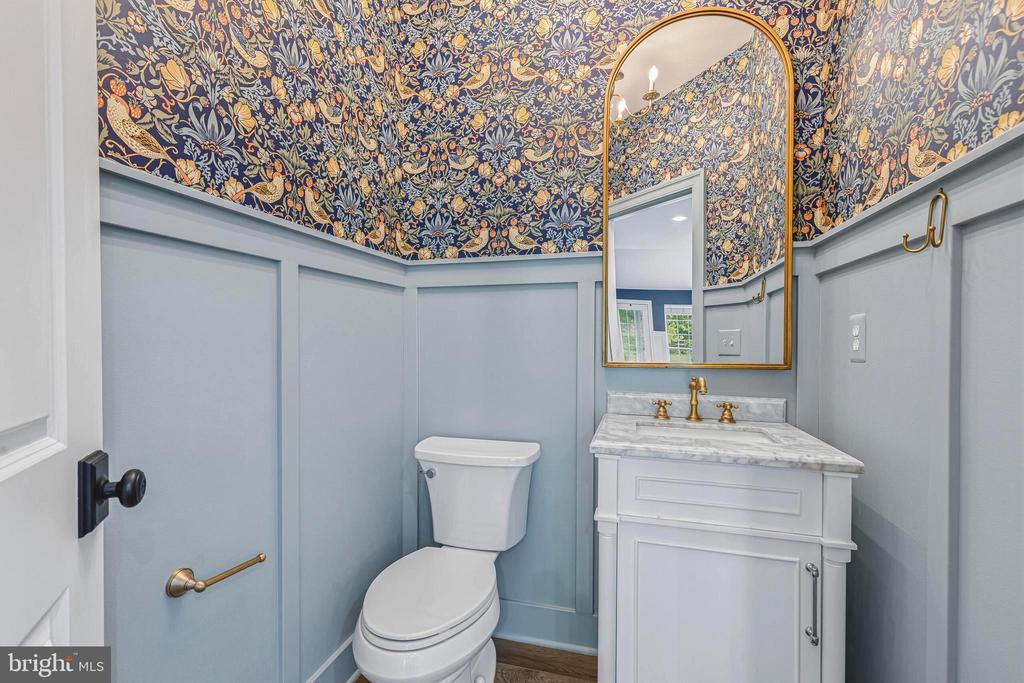 5068 DAWN CT, WARRENTON, Virginia 20187, 4 Bedrooms Bedrooms, ,2 BathroomsBathrooms,Residential,5068 DAWN CT,VAFQ2021478 MLS # VAFQ2021478