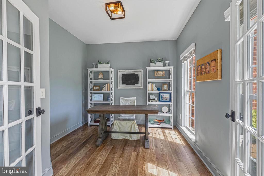 5068 DAWN CT, WARRENTON, Virginia 20187, 4 Bedrooms Bedrooms, ,2 BathroomsBathrooms,Residential,5068 DAWN CT,VAFQ2021478 MLS # VAFQ2021478