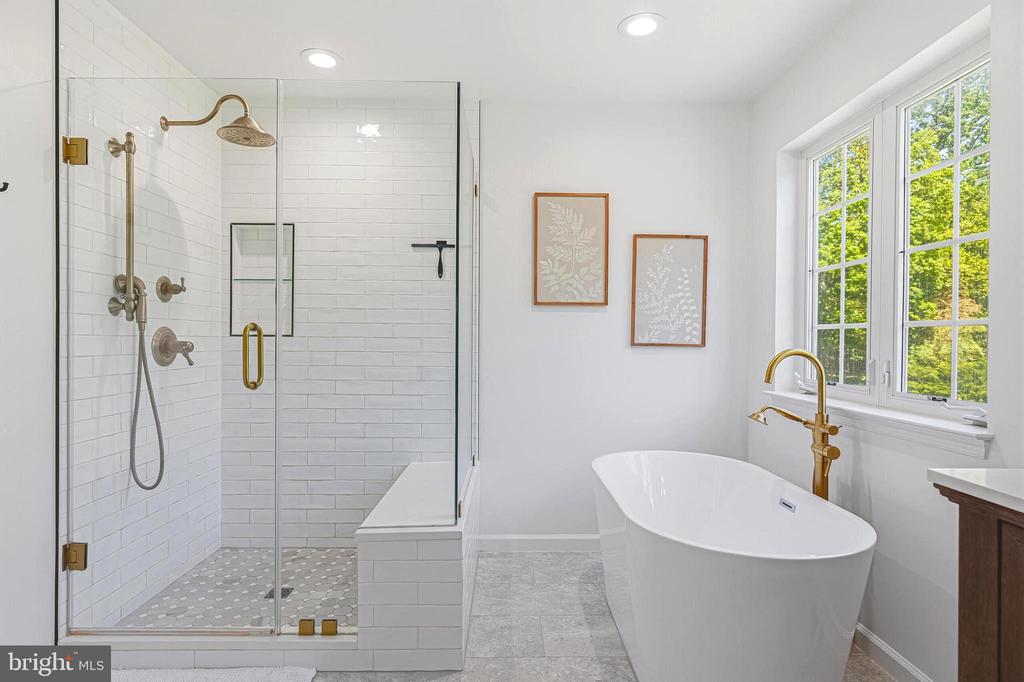 5068 DAWN CT, WARRENTON, Virginia 20187, 4 Bedrooms Bedrooms, ,2 BathroomsBathrooms,Residential,5068 DAWN CT,VAFQ2021478 MLS # VAFQ2021478