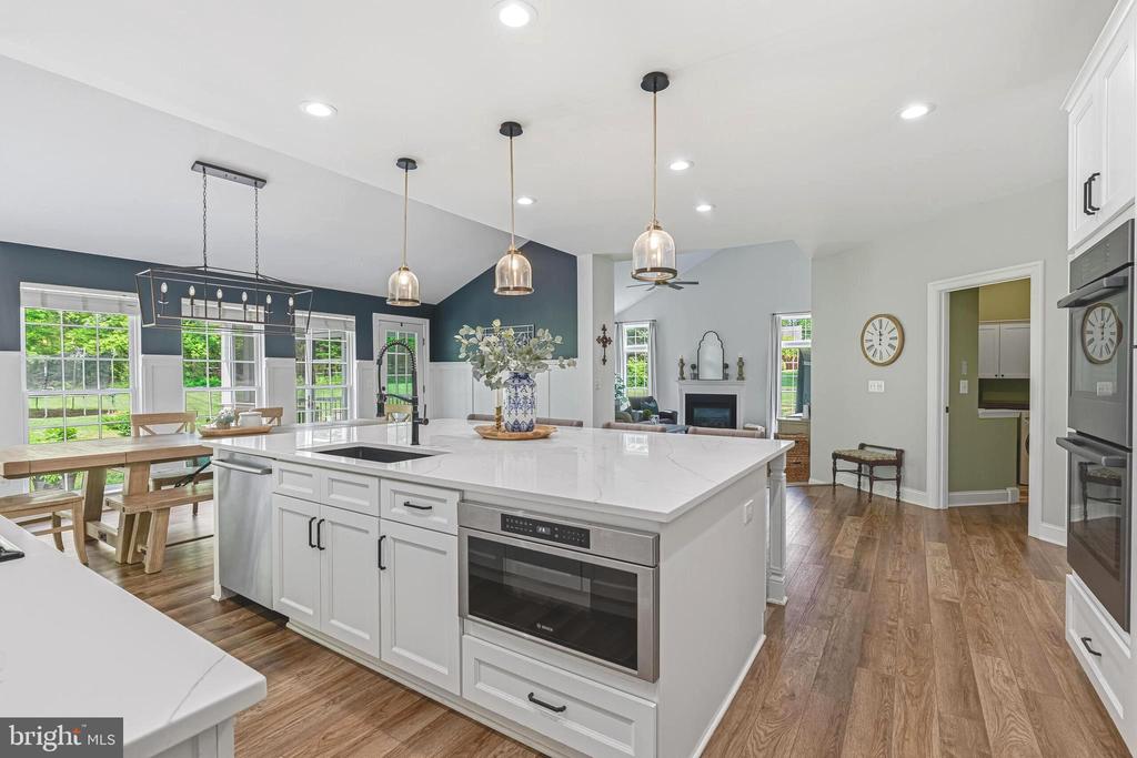 5068 DAWN CT, WARRENTON, Virginia 20187, 4 Bedrooms Bedrooms, ,2 BathroomsBathrooms,Residential,5068 DAWN CT,VAFQ2021478 MLS # VAFQ2021478