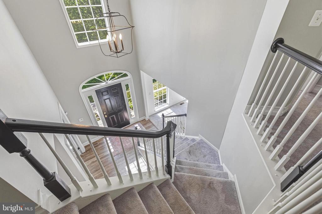 5068 DAWN CT, WARRENTON, Virginia 20187, 4 Bedrooms Bedrooms, ,2 BathroomsBathrooms,Residential,5068 DAWN CT,VAFQ2021478 MLS # VAFQ2021478