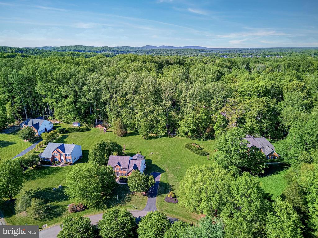 5068 DAWN CT, WARRENTON, Virginia 20187, 4 Bedrooms Bedrooms, ,2 BathroomsBathrooms,Residential,5068 DAWN CT,VAFQ2021478 MLS # VAFQ2021478