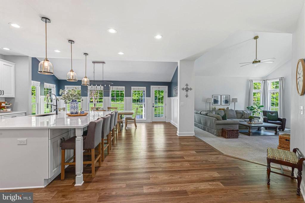 5068 DAWN CT, WARRENTON, Virginia 20187, 4 Bedrooms Bedrooms, ,2 BathroomsBathrooms,Residential,5068 DAWN CT,VAFQ2021478 MLS # VAFQ2021478