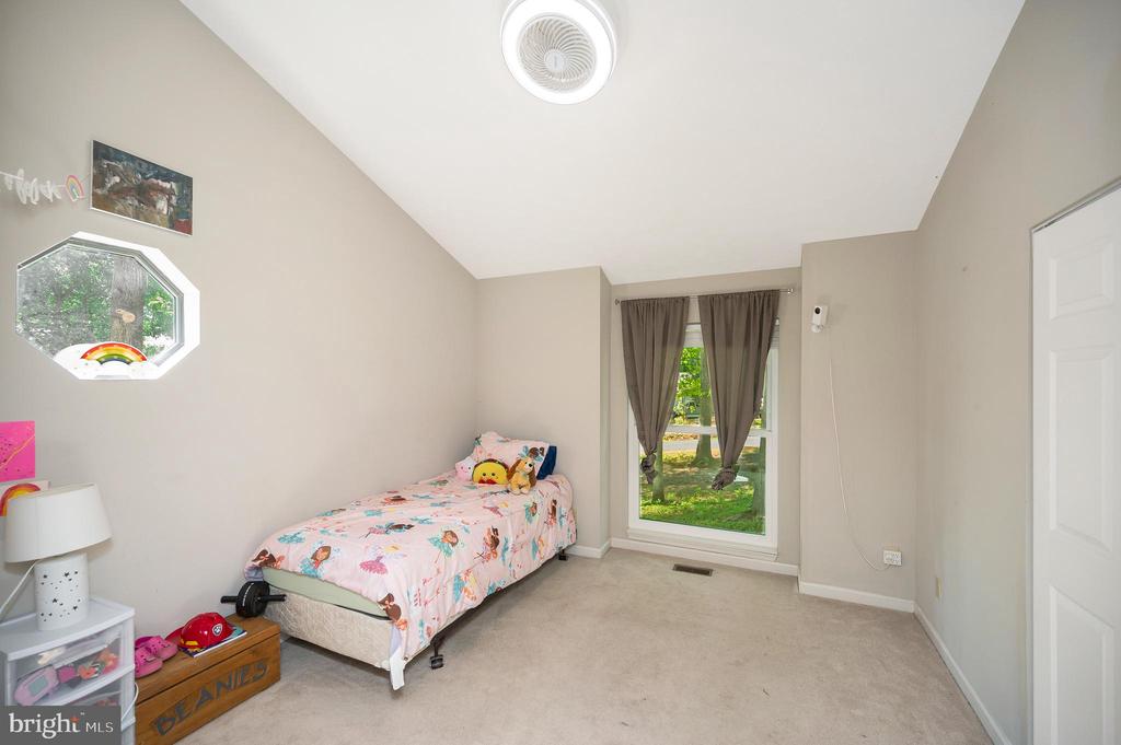 214 SAND TRAP LN, LOCUST GROVE, Virginia 22508, 3 Bedrooms Bedrooms, ,2 BathroomsBathrooms,Residential,LAKE OF THE WOODS,214 SAND TRAP LN,VAOR2013914 MLS # VAOR2013914