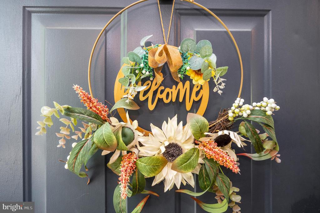 214 SAND TRAP LN, LOCUST GROVE, Virginia 22508, 3 Bedrooms Bedrooms, ,2 BathroomsBathrooms,Residential,LAKE OF THE WOODS,214 SAND TRAP LN,VAOR2013914 MLS # VAOR2013914