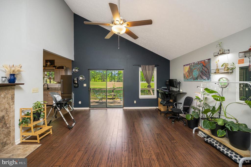 214 SAND TRAP LN, LOCUST GROVE, Virginia 22508, 3 Bedrooms Bedrooms, ,2 BathroomsBathrooms,Residential,LAKE OF THE WOODS,214 SAND TRAP LN,VAOR2013914 MLS # VAOR2013914