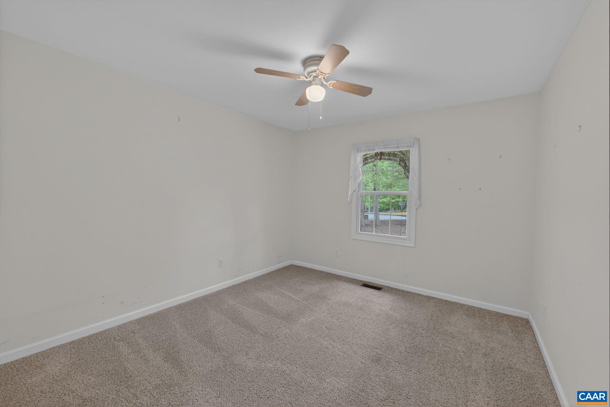 37 LAGUNA RD, PALMYRA, Virginia 22963, 3 Bedrooms Bedrooms, ,2 BathroomsBathrooms,Residential,37 LAGUNA RD,675645 MLS # 675645