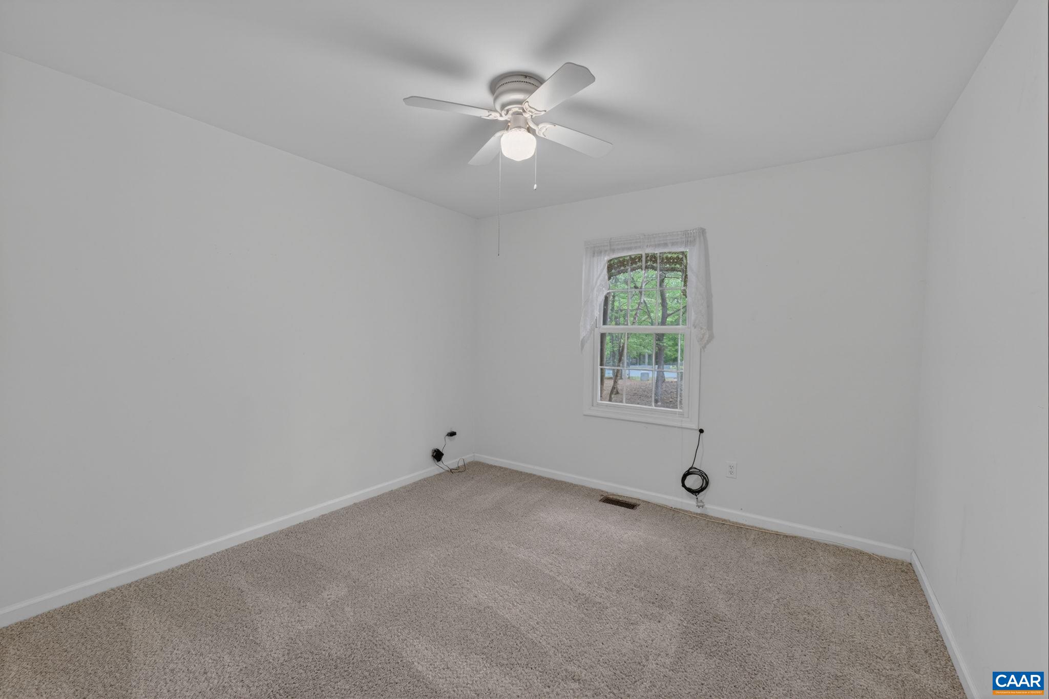 37 LAGUNA RD, PALMYRA, Virginia 22963, 3 Bedrooms Bedrooms, ,2 BathroomsBathrooms,Residential,37 LAGUNA RD,675645 MLS # 675645