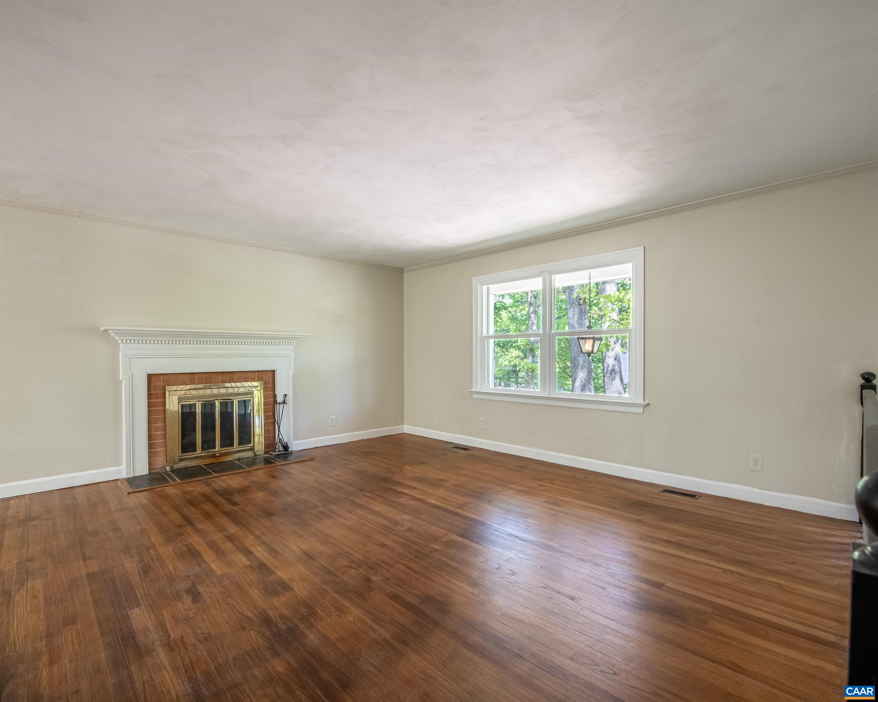 337 CARRSBROOK DR, CHARLOTTESVILLE, Virginia 22901, 4 Bedrooms Bedrooms, ,2 BathroomsBathrooms,Residential,337 CARRSBROOK DR,675687 MLS # 675687