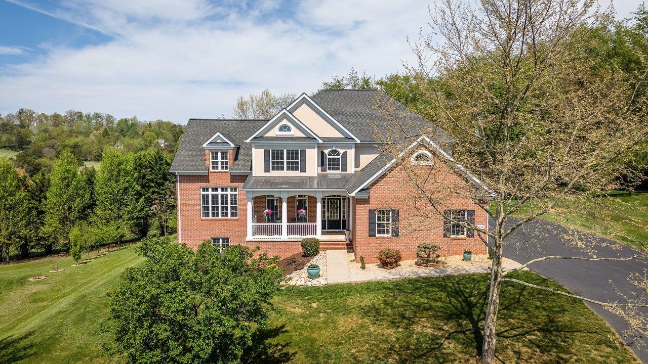 1725 JANIE LN, ROCKINGHAM, Virginia 22801, 4 Bedrooms Bedrooms, ,4 BathroomsBathrooms,Residential,1725 JANIE LN,675974 MLS # 675974