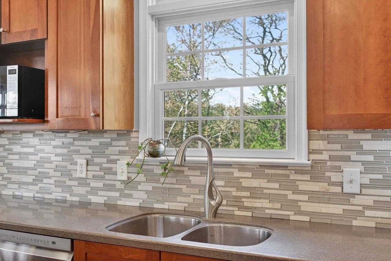 1725 JANIE LN, ROCKINGHAM, Virginia 22801, 4 Bedrooms Bedrooms, ,4 BathroomsBathrooms,Residential,1725 JANIE LN,675974 MLS # 675974