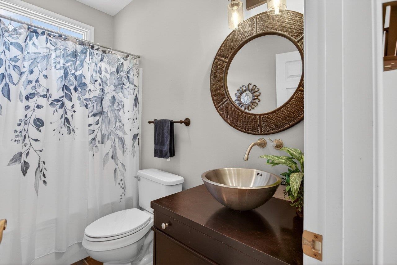 1725 JANIE LN, ROCKINGHAM, Virginia 22801, 4 Bedrooms Bedrooms, ,4 BathroomsBathrooms,Residential,1725 JANIE LN,675974 MLS # 675974