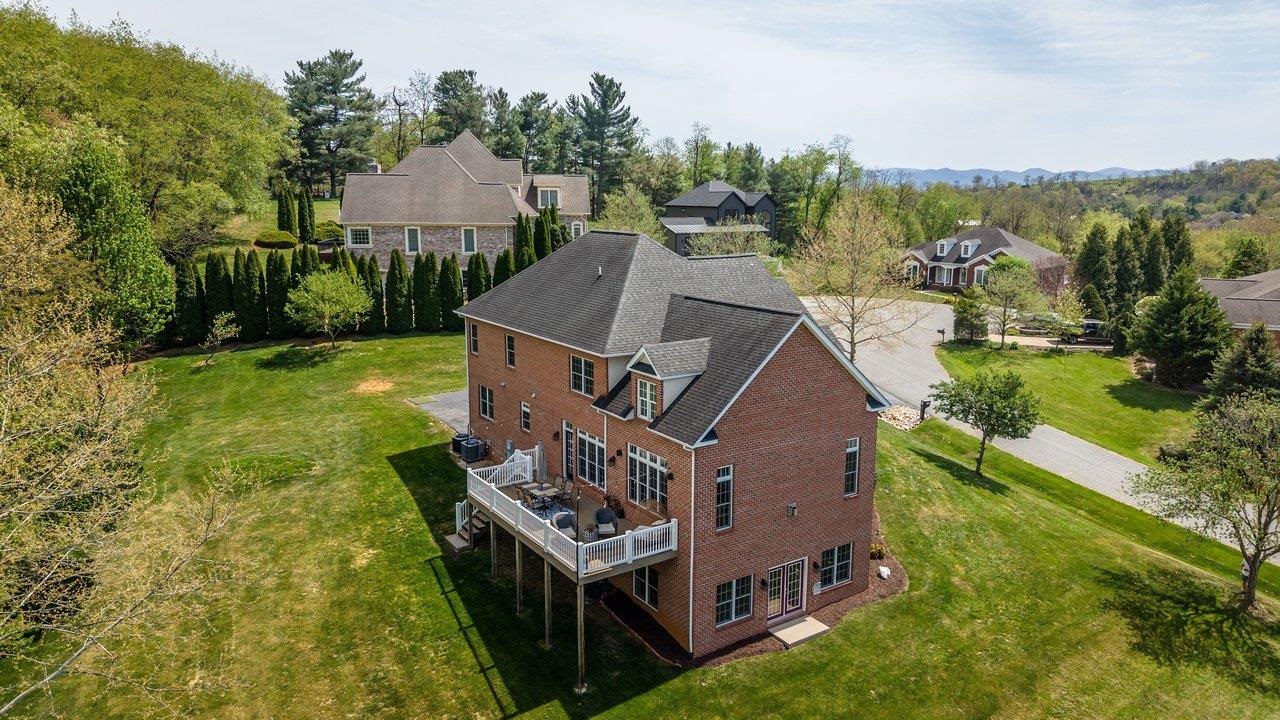 1725 JANIE LN, ROCKINGHAM, Virginia 22801, 4 Bedrooms Bedrooms, ,4 BathroomsBathrooms,Residential,1725 JANIE LN,675974 MLS # 675974