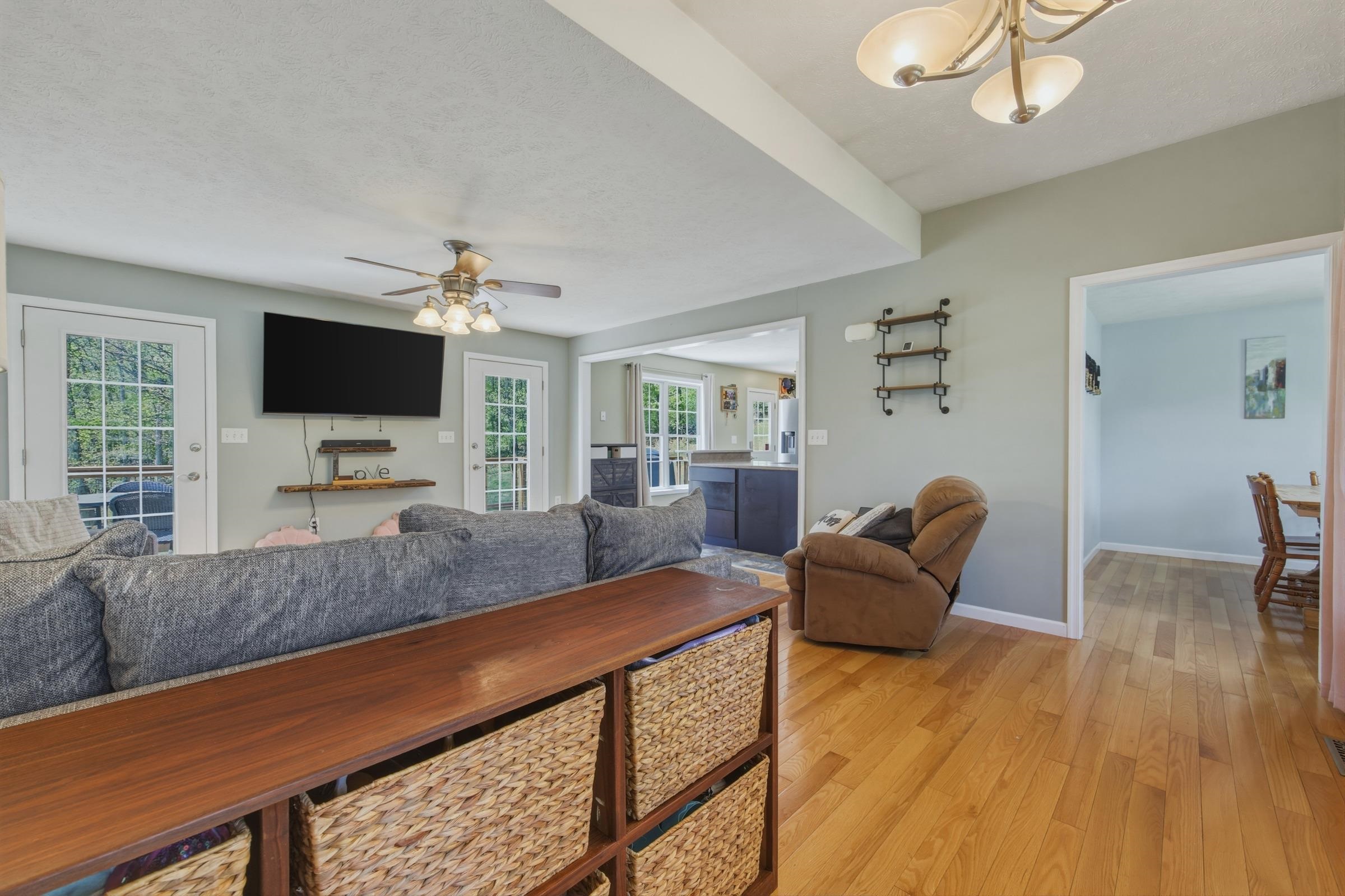 1034 HEPNER RD, MOUNT JACKSON, Virginia 22842, 3 Bedrooms Bedrooms, ,2 BathroomsBathrooms,Residential,1034 HEPNER RD,676047 MLS # 676047