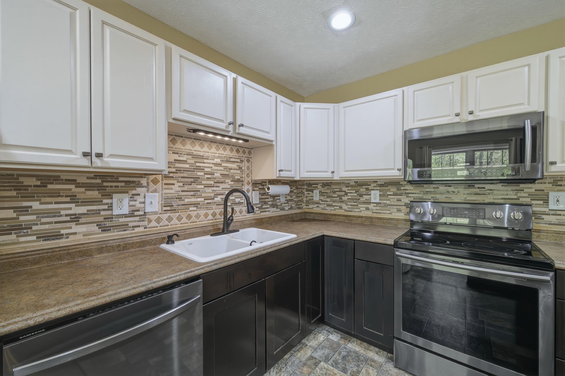 1034 HEPNER RD, MOUNT JACKSON, Virginia 22842, 3 Bedrooms Bedrooms, ,2 BathroomsBathrooms,Residential,1034 HEPNER RD,676047 MLS # 676047