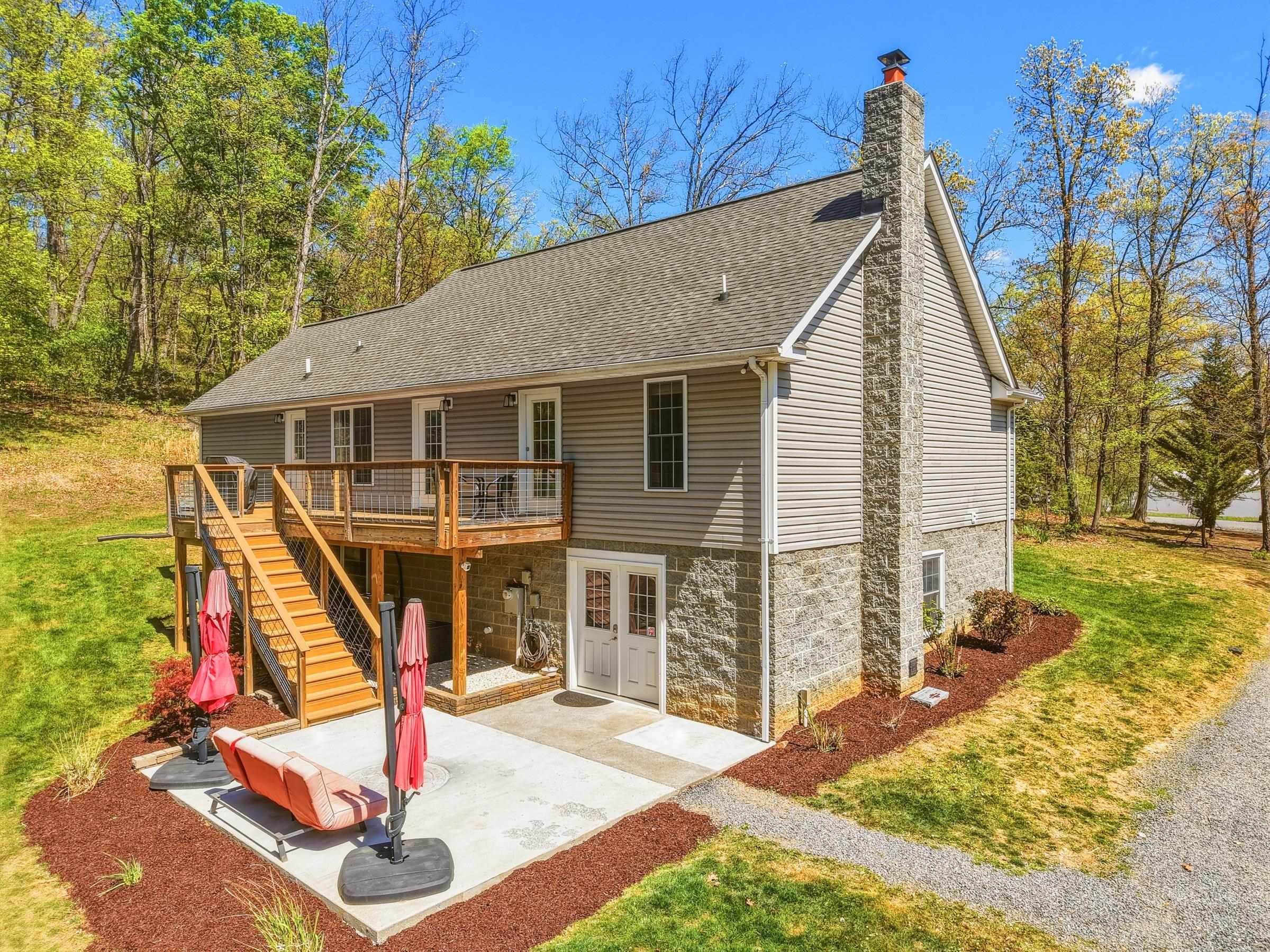 1034 HEPNER RD, MOUNT JACKSON, Virginia 22842, 3 Bedrooms Bedrooms, ,2 BathroomsBathrooms,Residential,1034 HEPNER RD,676047 MLS # 676047