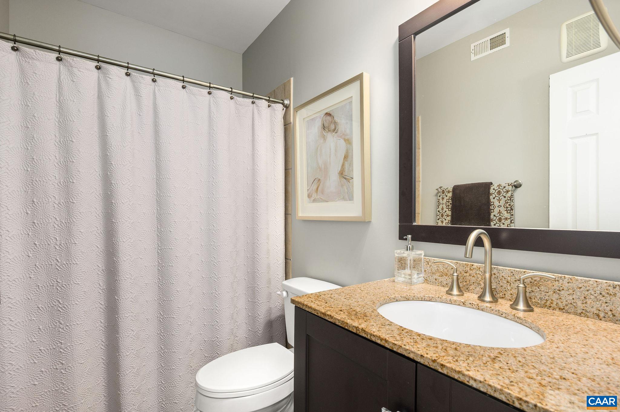 804 EAST JEFFERSON ST, CHARLOTTESVILLE, Virginia 22902, 2 Bedrooms Bedrooms, ,2 BathroomsBathrooms,Residential,Carter Gilmer Condos,804 EAST JEFFERSON ST,676074 MLS # 676074