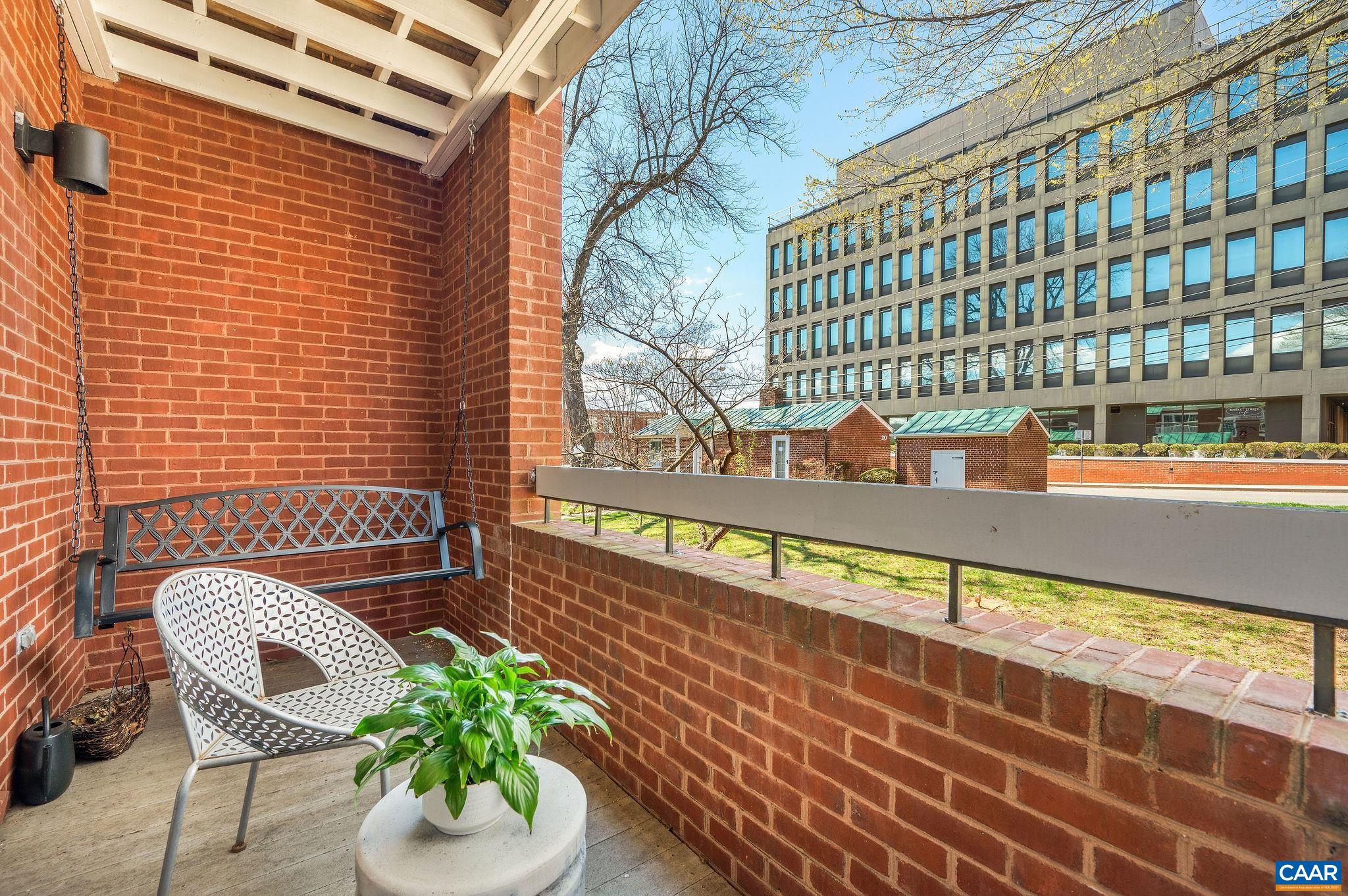 804 EAST JEFFERSON ST, CHARLOTTESVILLE, Virginia 22902, 2 Bedrooms Bedrooms, ,2 BathroomsBathrooms,Residential,Carter Gilmer Condos,804 EAST JEFFERSON ST,676074 MLS # 676074