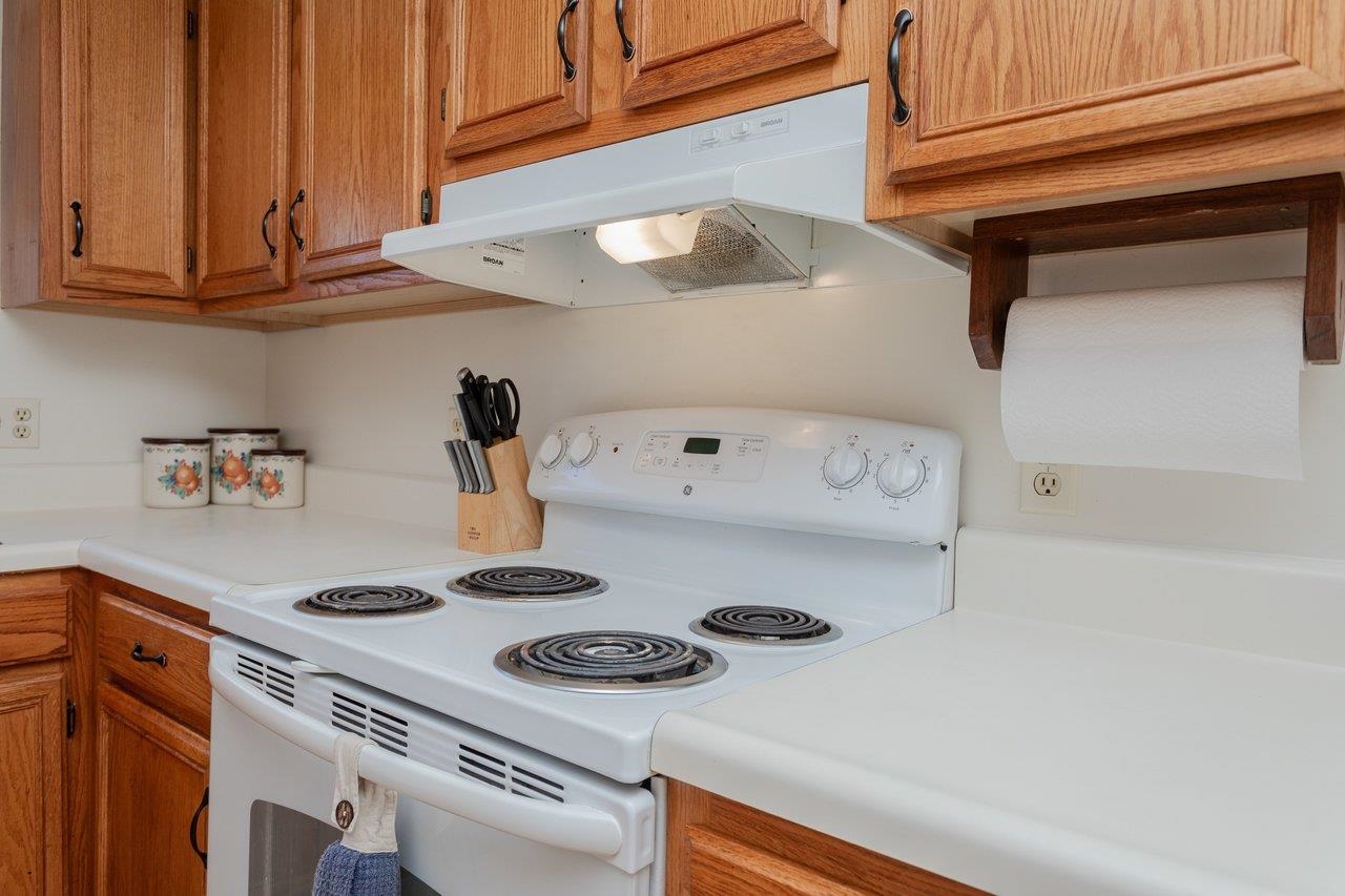 25 EMERY ST, HARRISONBURG, Virginia 22801, 3 Bedrooms Bedrooms, ,2 BathroomsBathrooms,Residential,25 EMERY ST,676096 MLS # 676096