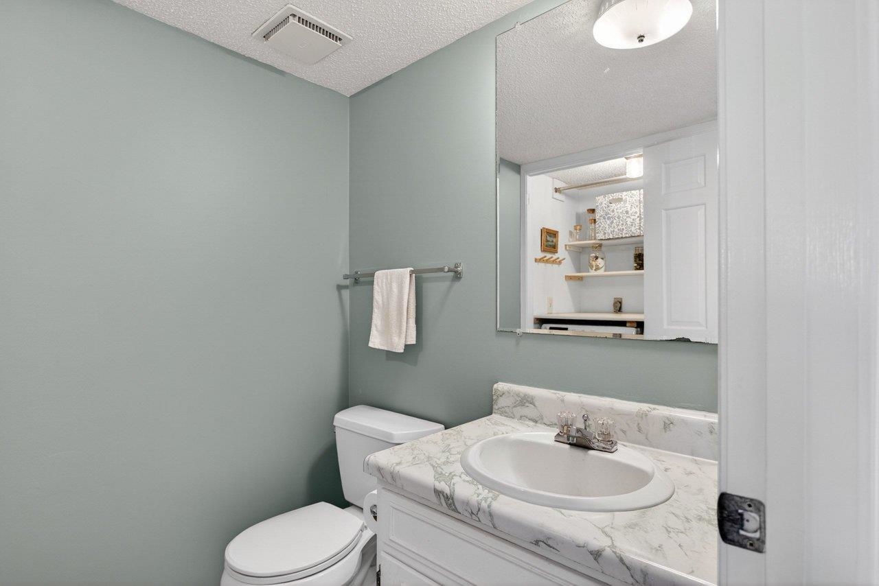 25 EMERY ST, HARRISONBURG, Virginia 22801, 3 Bedrooms Bedrooms, ,2 BathroomsBathrooms,Residential,25 EMERY ST,676096 MLS # 676096