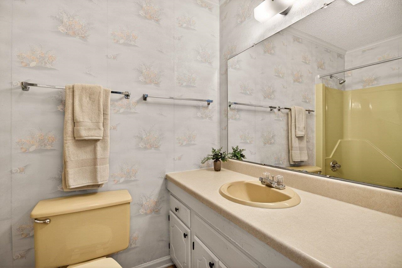 25 EMERY ST, HARRISONBURG, Virginia 22801, 3 Bedrooms Bedrooms, ,2 BathroomsBathrooms,Residential,25 EMERY ST,676096 MLS # 676096