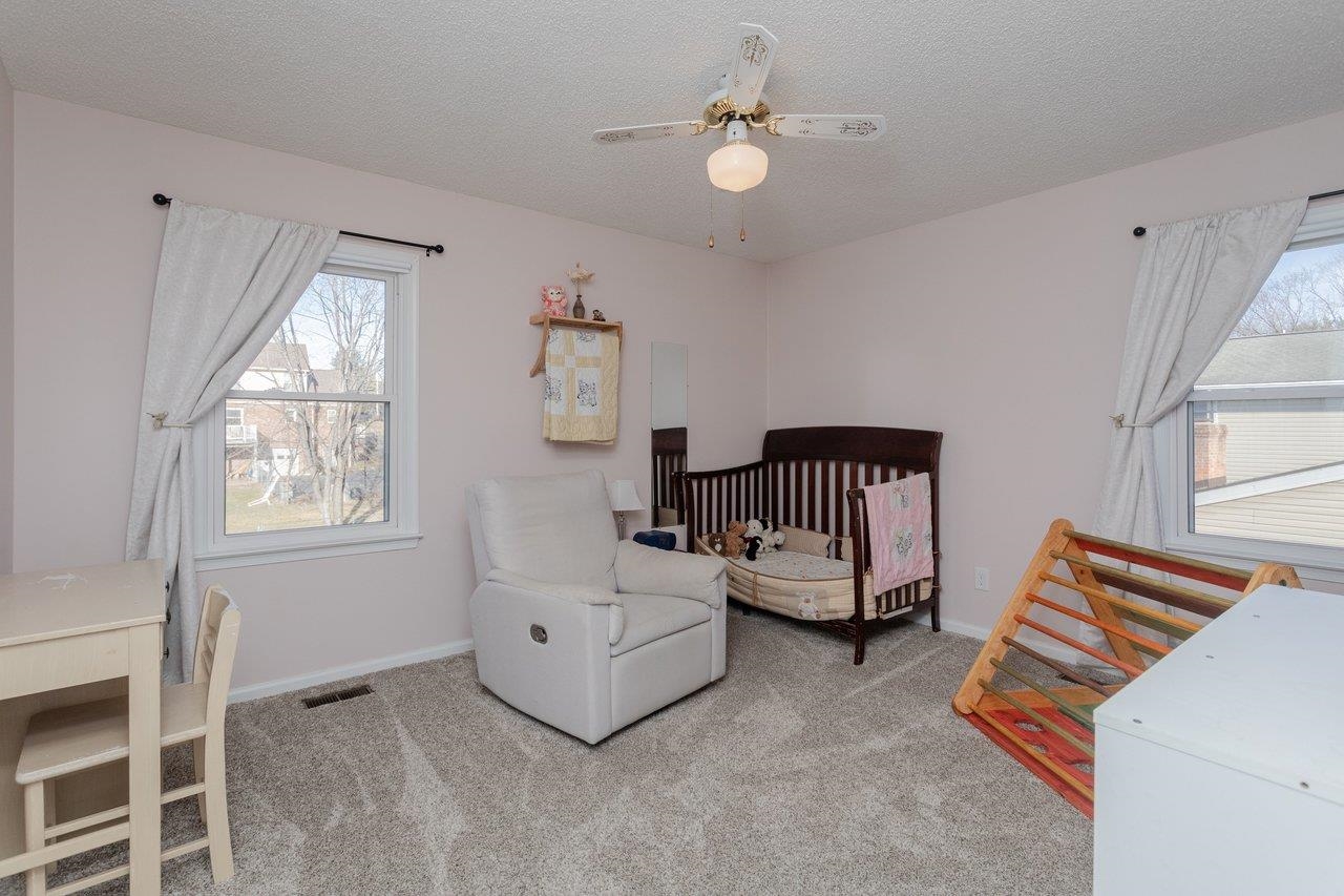 25 EMERY ST, HARRISONBURG, Virginia 22801, 3 Bedrooms Bedrooms, ,2 BathroomsBathrooms,Residential,25 EMERY ST,676096 MLS # 676096