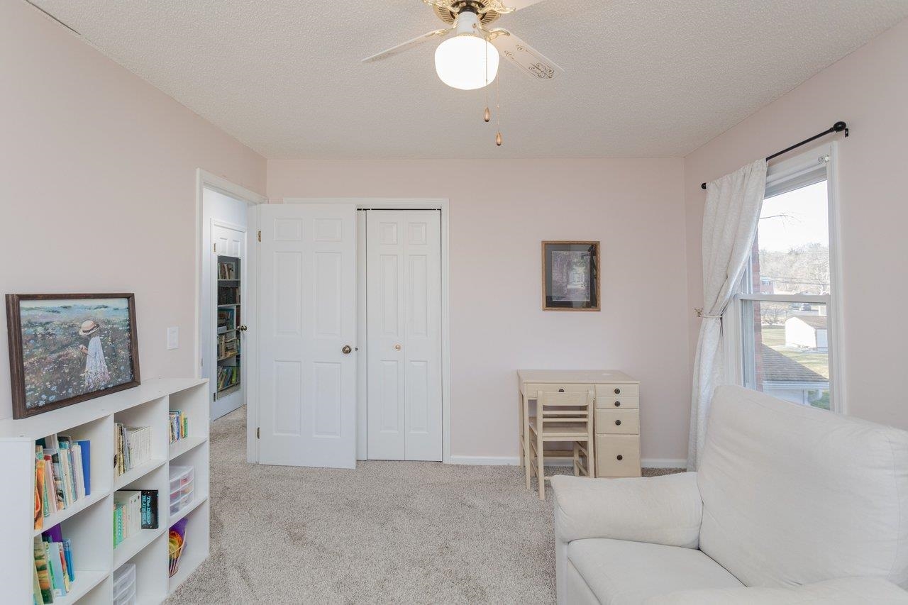 25 EMERY ST, HARRISONBURG, Virginia 22801, 3 Bedrooms Bedrooms, ,2 BathroomsBathrooms,Residential,25 EMERY ST,676096 MLS # 676096