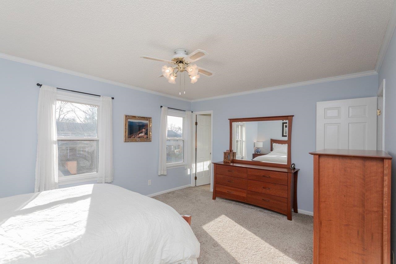 25 EMERY ST, HARRISONBURG, Virginia 22801, 3 Bedrooms Bedrooms, ,2 BathroomsBathrooms,Residential,25 EMERY ST,676096 MLS # 676096