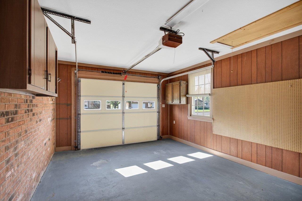 25 EMERY ST, HARRISONBURG, Virginia 22801, 3 Bedrooms Bedrooms, ,2 BathroomsBathrooms,Residential,25 EMERY ST,676096 MLS # 676096