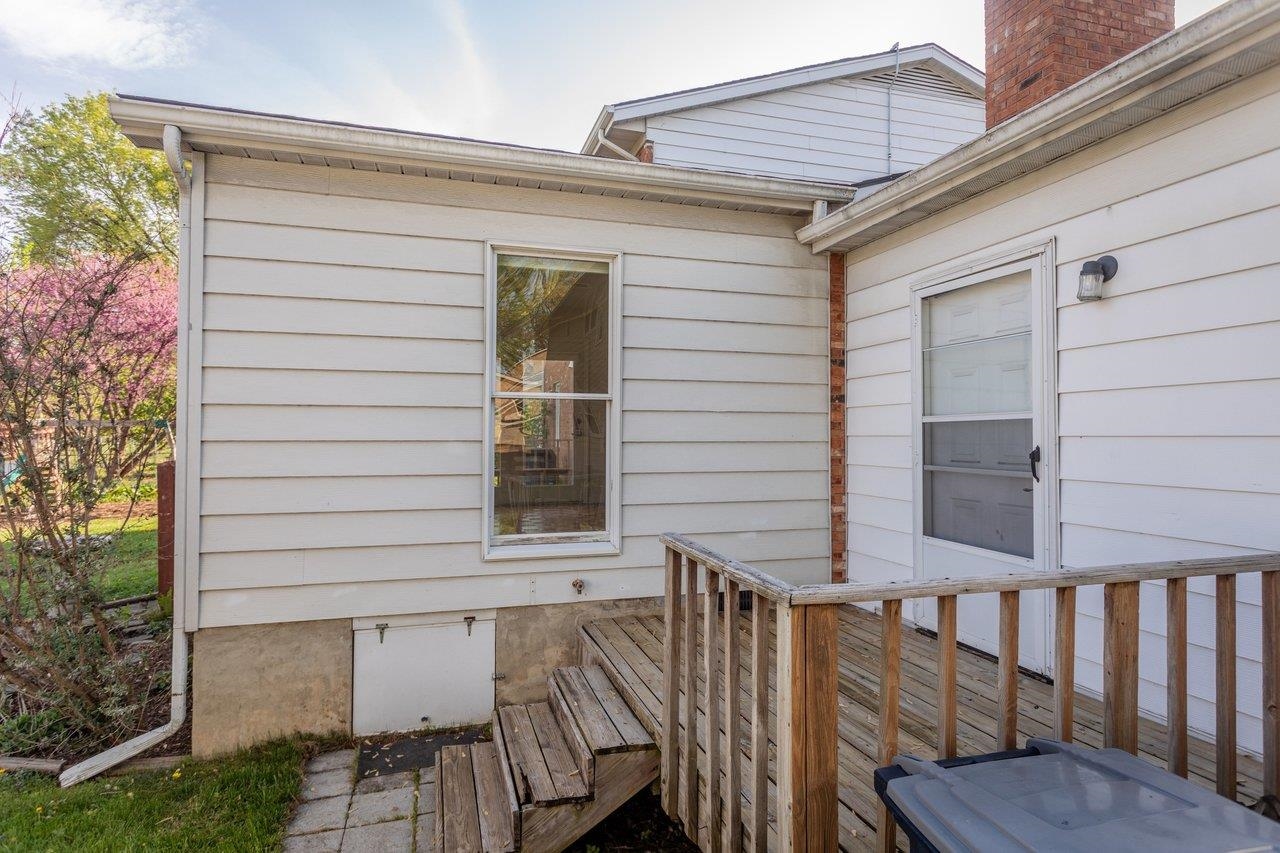 25 EMERY ST, HARRISONBURG, Virginia 22801, 3 Bedrooms Bedrooms, ,2 BathroomsBathrooms,Residential,25 EMERY ST,676096 MLS # 676096