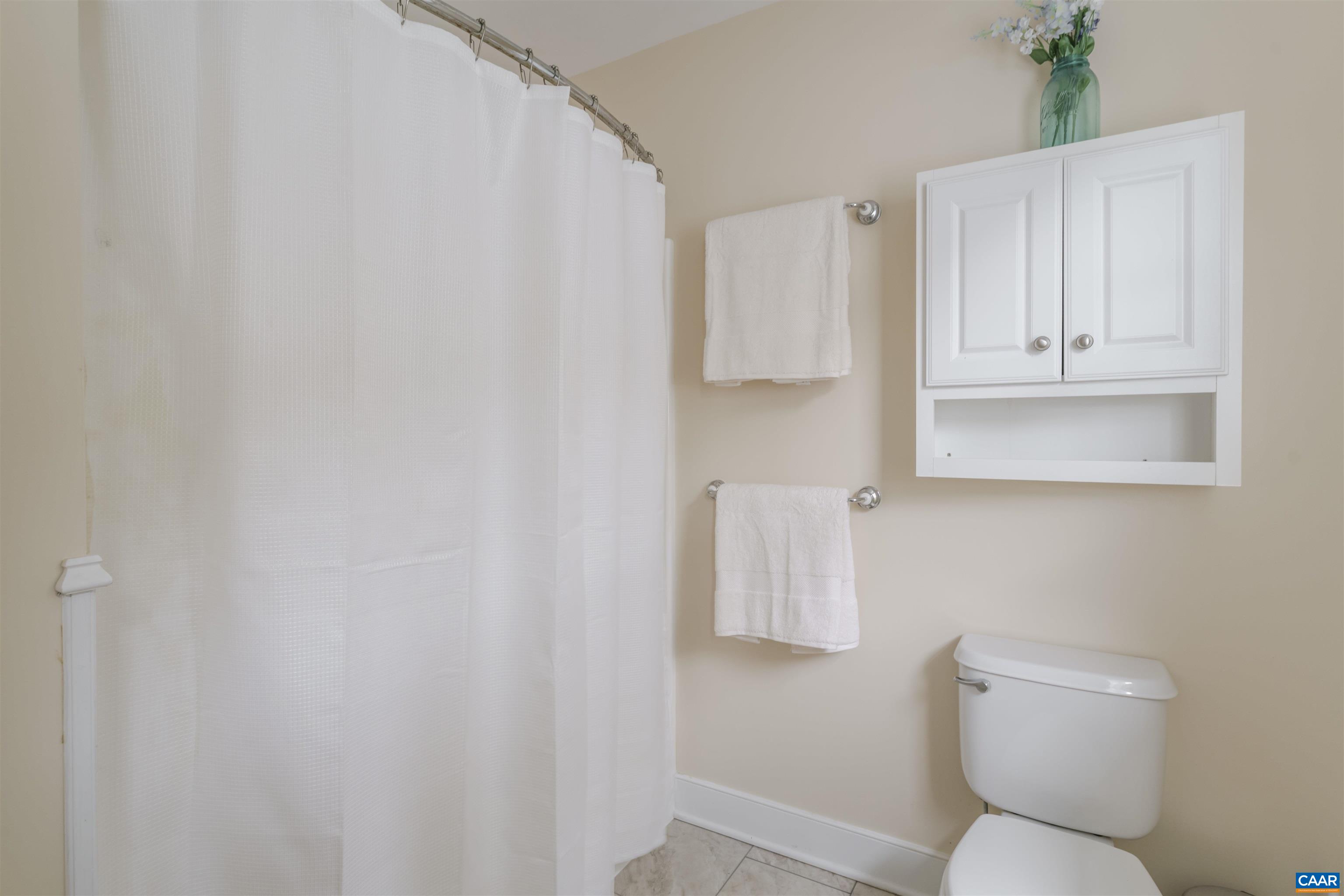 670 TYREE LN, CHARLOTTESVILLE, Virginia 22901, 5 Bedrooms Bedrooms, ,4 BathroomsBathrooms,Residential,670 TYREE LN,676100 MLS # 676100