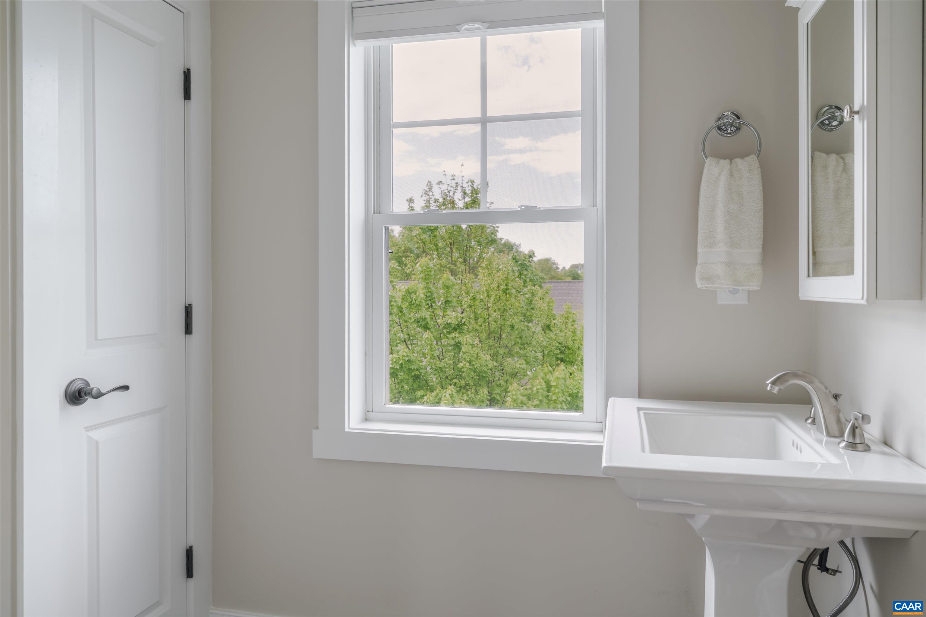 670 TYREE LN, CHARLOTTESVILLE, Virginia 22901, 5 Bedrooms Bedrooms, ,4 BathroomsBathrooms,Residential,670 TYREE LN,676100 MLS # 676100