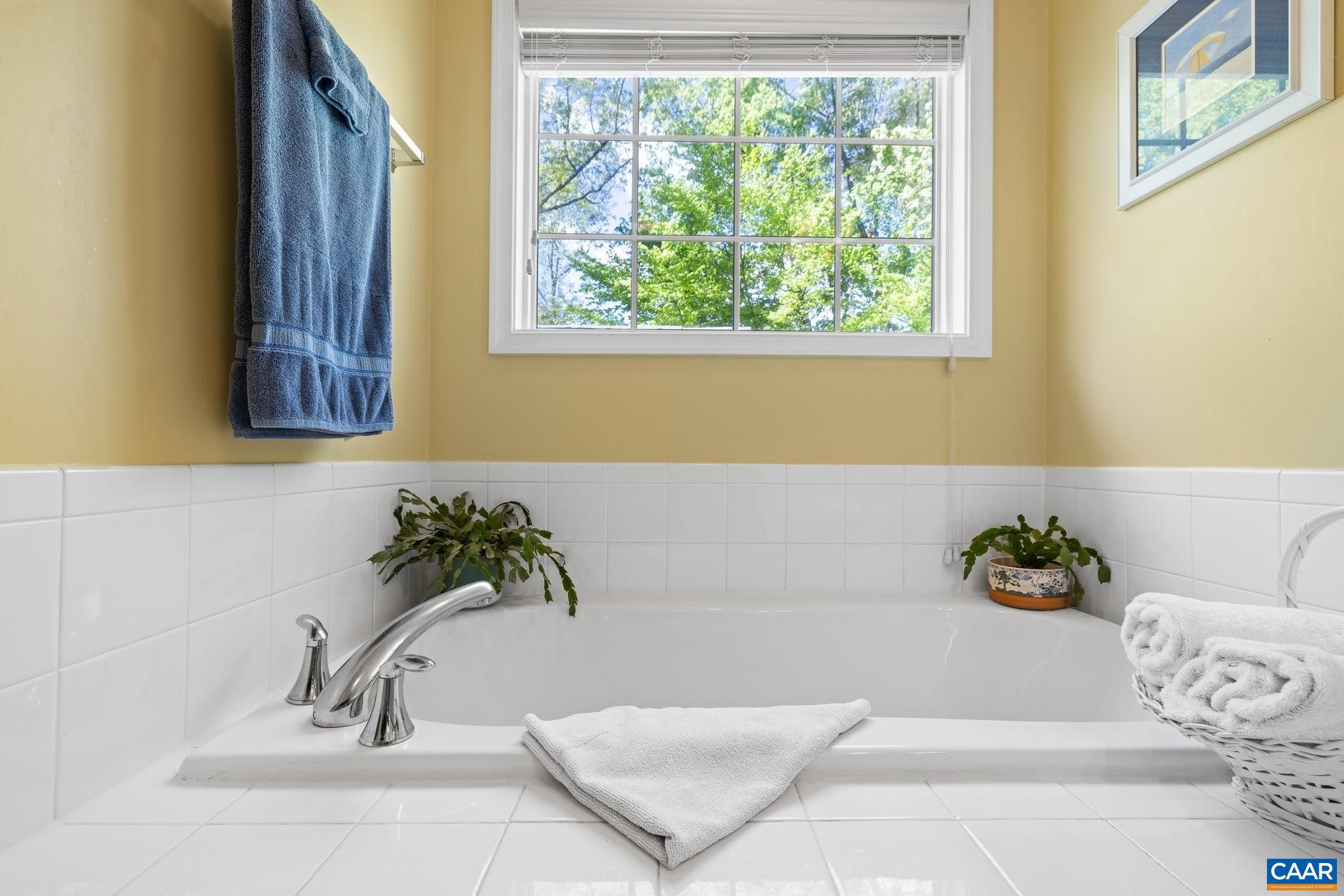 163 SAINT ANDREWS ST, ZION CROSSROADS, Virginia 22942, 4 Bedrooms Bedrooms, ,2 BathroomsBathrooms,Residential,163 SAINT ANDREWS ST,676124 MLS # 676124