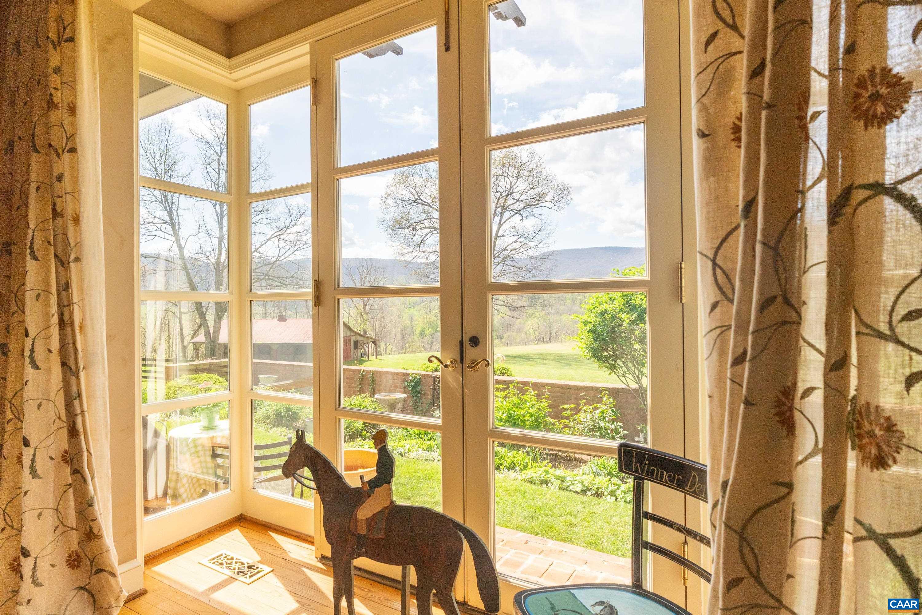 5614 HOT SPRINGS RD, HOT SPRINGS, Virginia 24445, 6 Bedrooms Bedrooms, ,4 BathroomsBathrooms,Residential,Quarrytop Farm,5614 HOT SPRINGS RD,676133 MLS # 676133