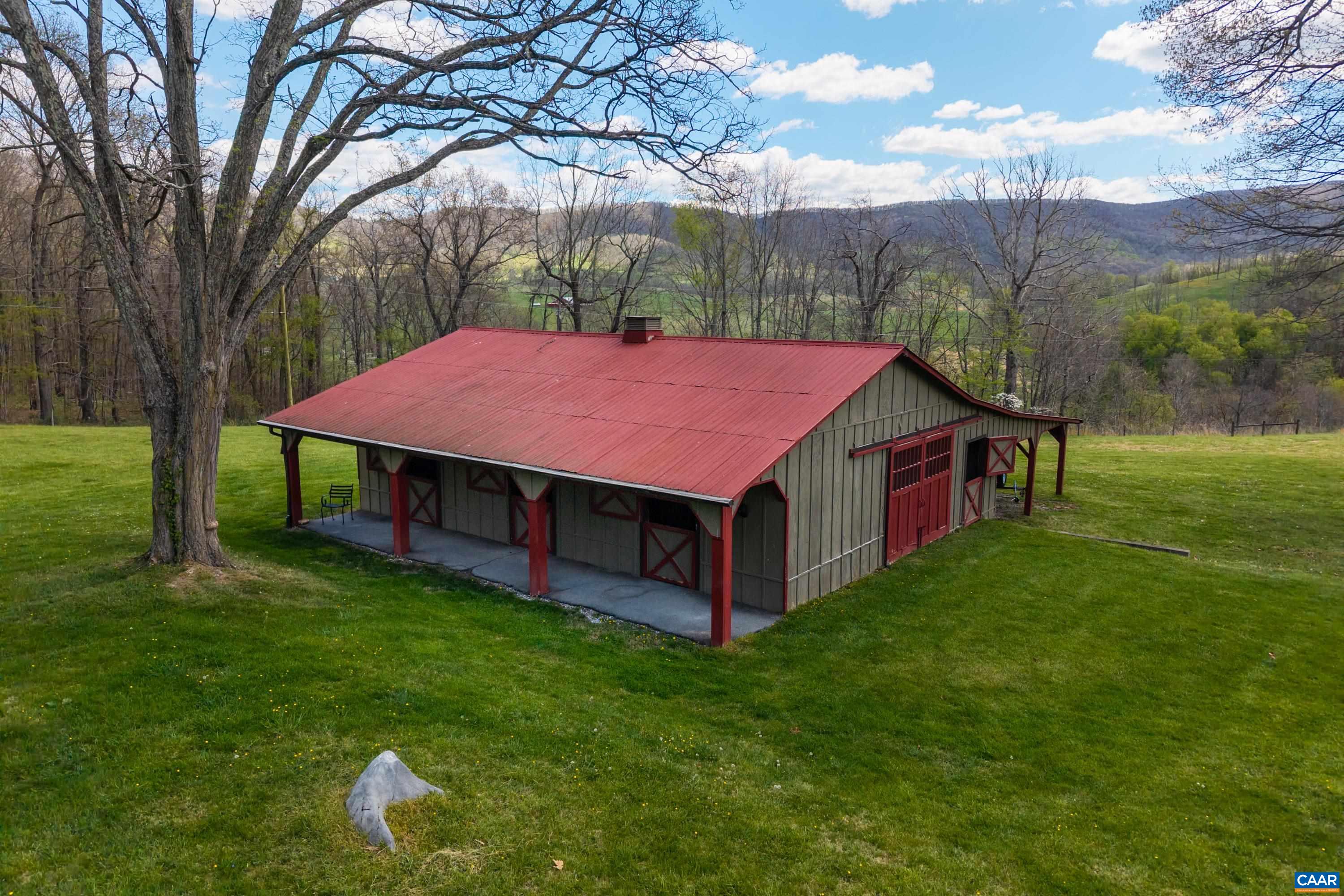 5614 HOT SPRINGS RD, HOT SPRINGS, Virginia 24445, 6 Bedrooms Bedrooms, ,4 BathroomsBathrooms,Residential,Quarrytop Farm,5614 HOT SPRINGS RD,676133 MLS # 676133