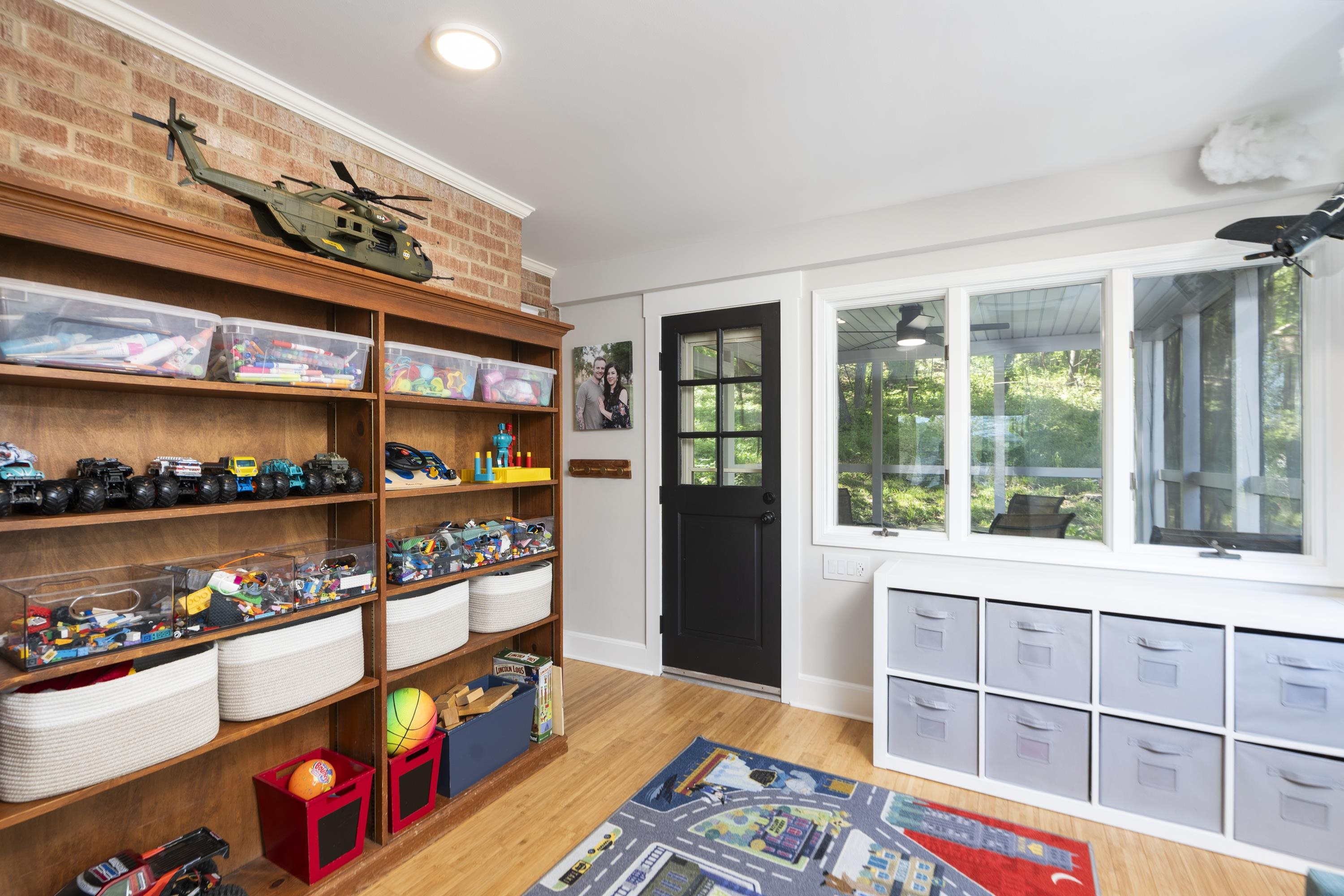 807 N BRAE BURN PL, STAUNTON, Virginia 24401, 4 Bedrooms Bedrooms, ,2 BathroomsBathrooms,Residential,807 N BRAE BURN PL,676190 MLS # 676190