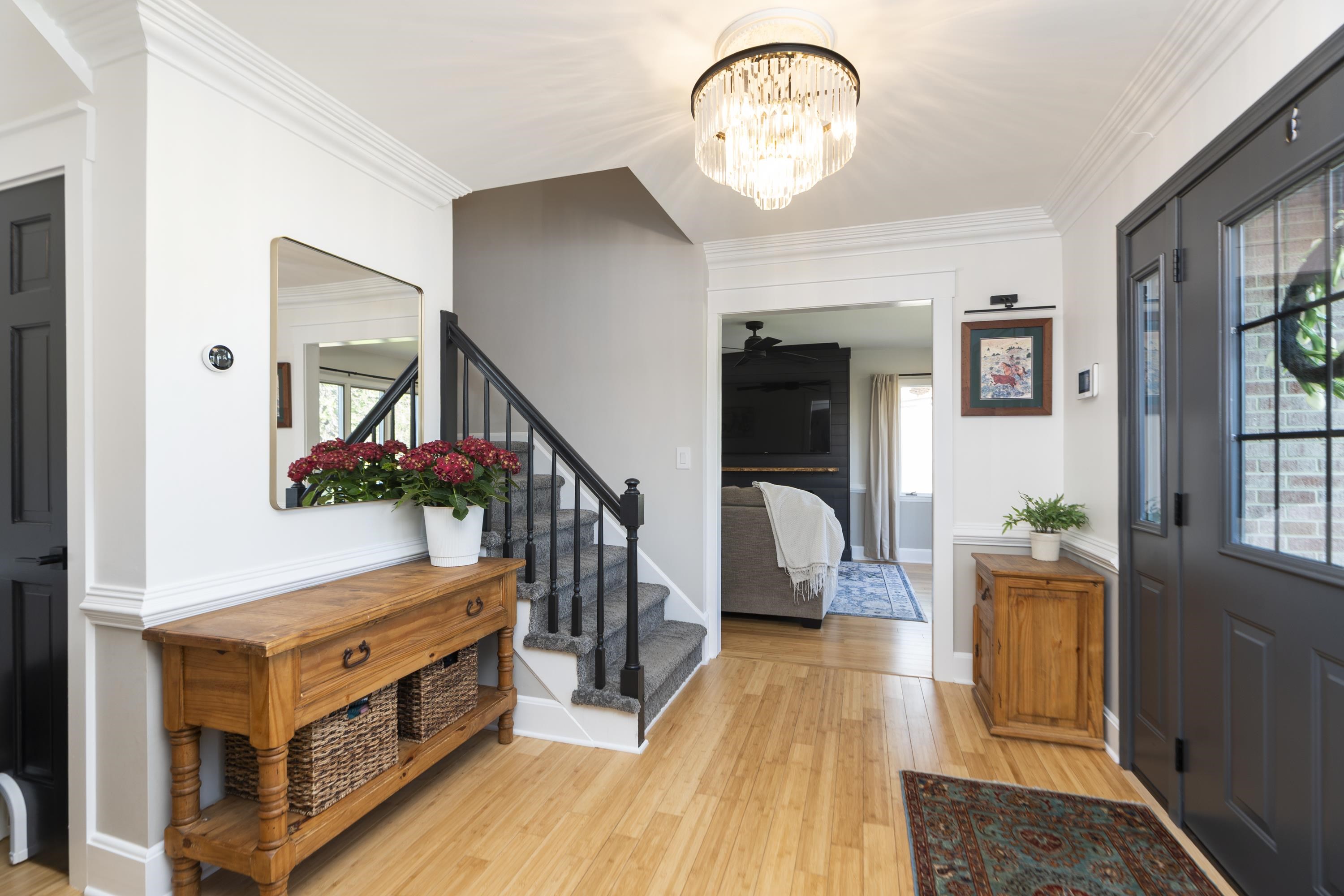 807 N BRAE BURN PL, STAUNTON, Virginia 24401, 4 Bedrooms Bedrooms, ,2 BathroomsBathrooms,Residential,807 N BRAE BURN PL,676190 MLS # 676190