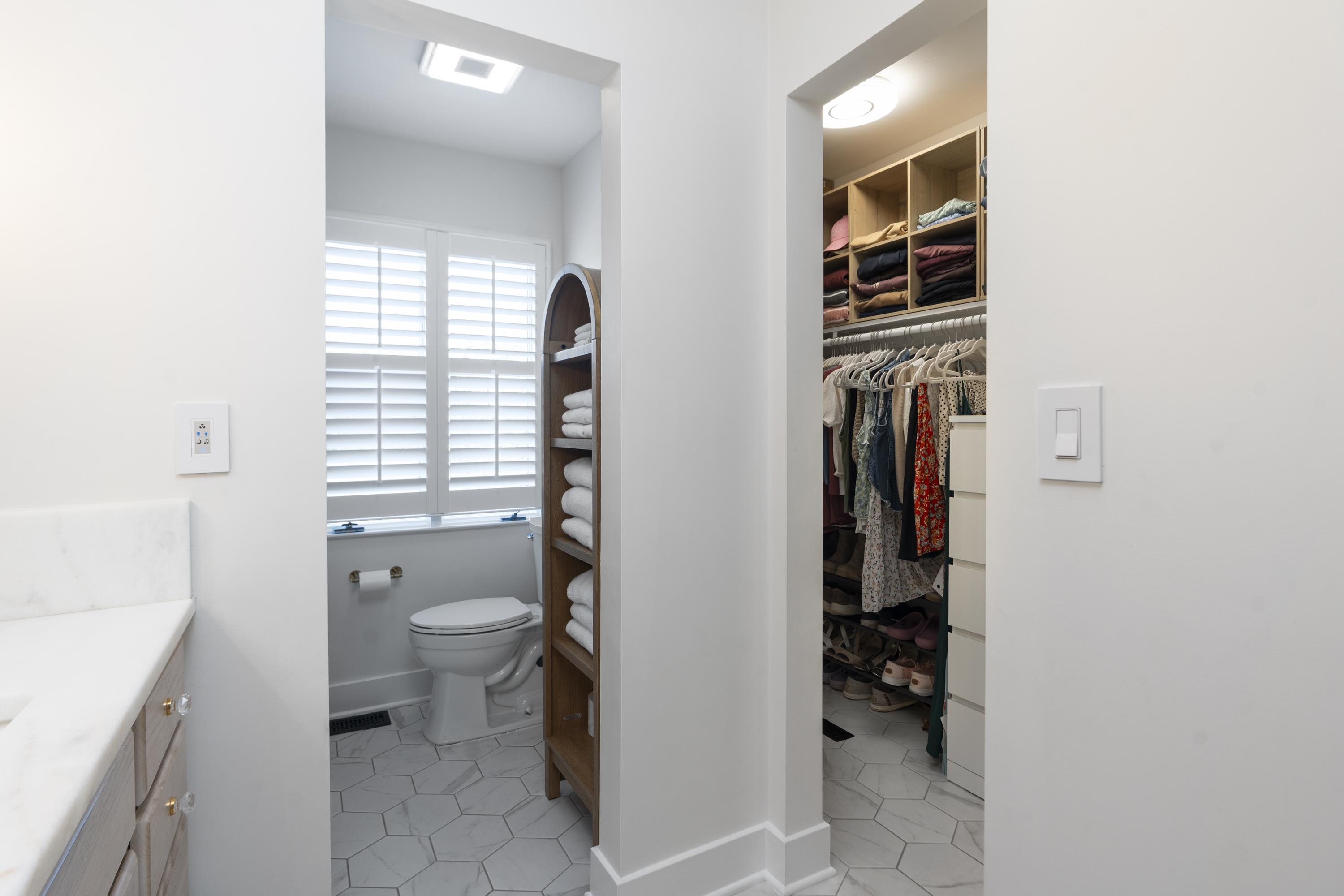 807 N BRAE BURN PL, STAUNTON, Virginia 24401, 4 Bedrooms Bedrooms, ,2 BathroomsBathrooms,Residential,807 N BRAE BURN PL,676190 MLS # 676190