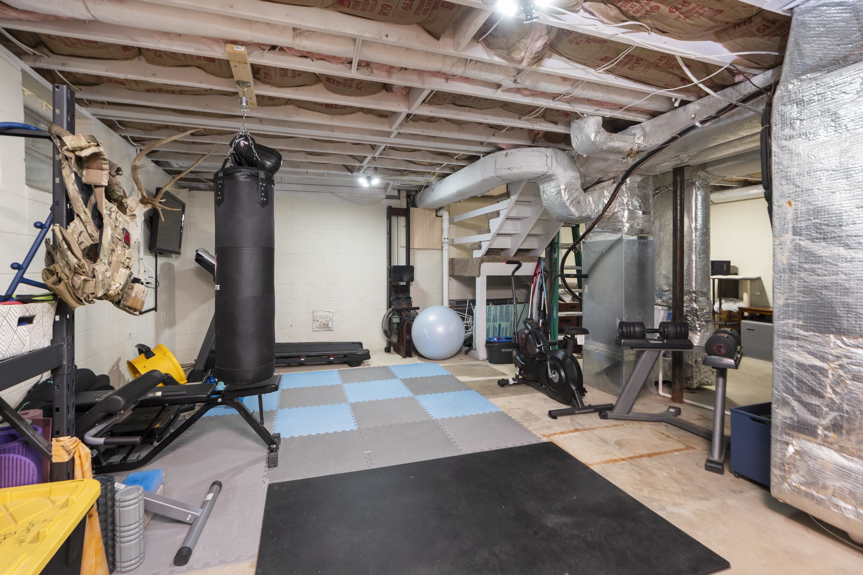 807 N BRAE BURN PL, STAUNTON, Virginia 24401, 4 Bedrooms Bedrooms, ,2 BathroomsBathrooms,Residential,807 N BRAE BURN PL,676190 MLS # 676190