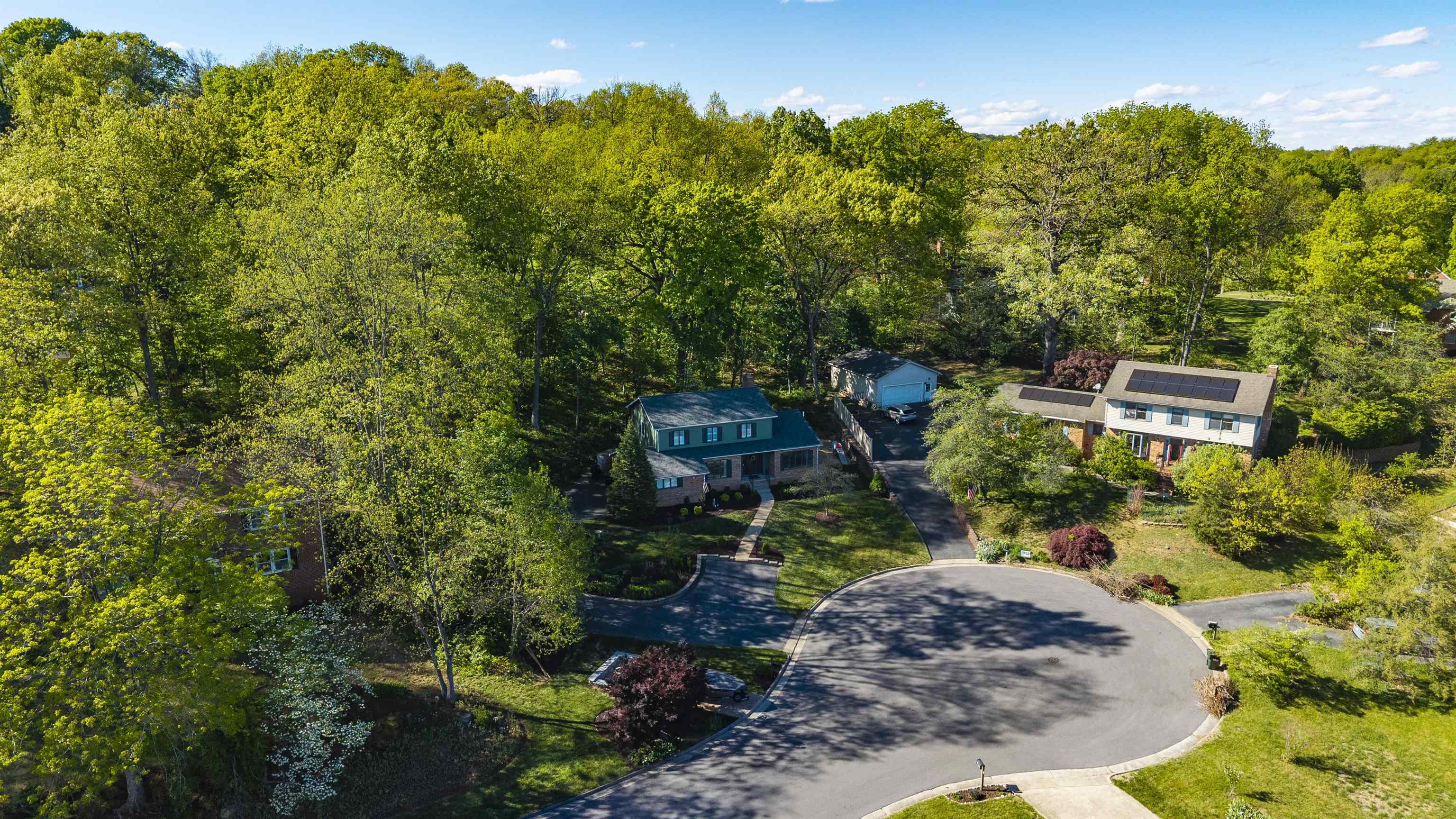 807 N BRAE BURN PL, STAUNTON, Virginia 24401, 4 Bedrooms Bedrooms, ,2 BathroomsBathrooms,Residential,807 N BRAE BURN PL,676190 MLS # 676190