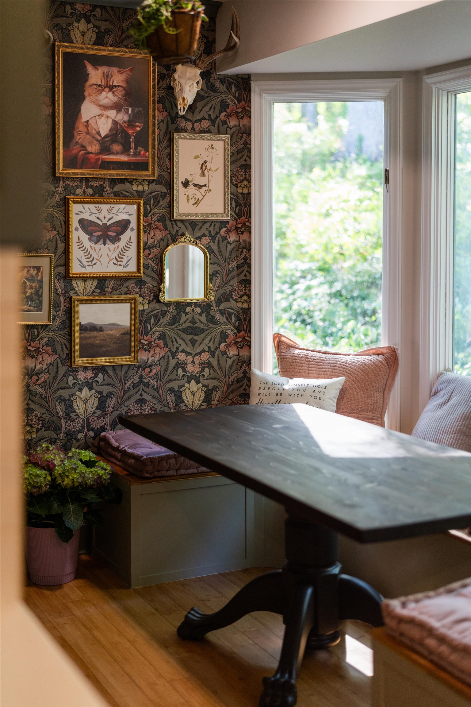 807 N BRAE BURN PL, STAUNTON, Virginia 24401, 4 Bedrooms Bedrooms, ,2 BathroomsBathrooms,Residential,807 N BRAE BURN PL,676190 MLS # 676190