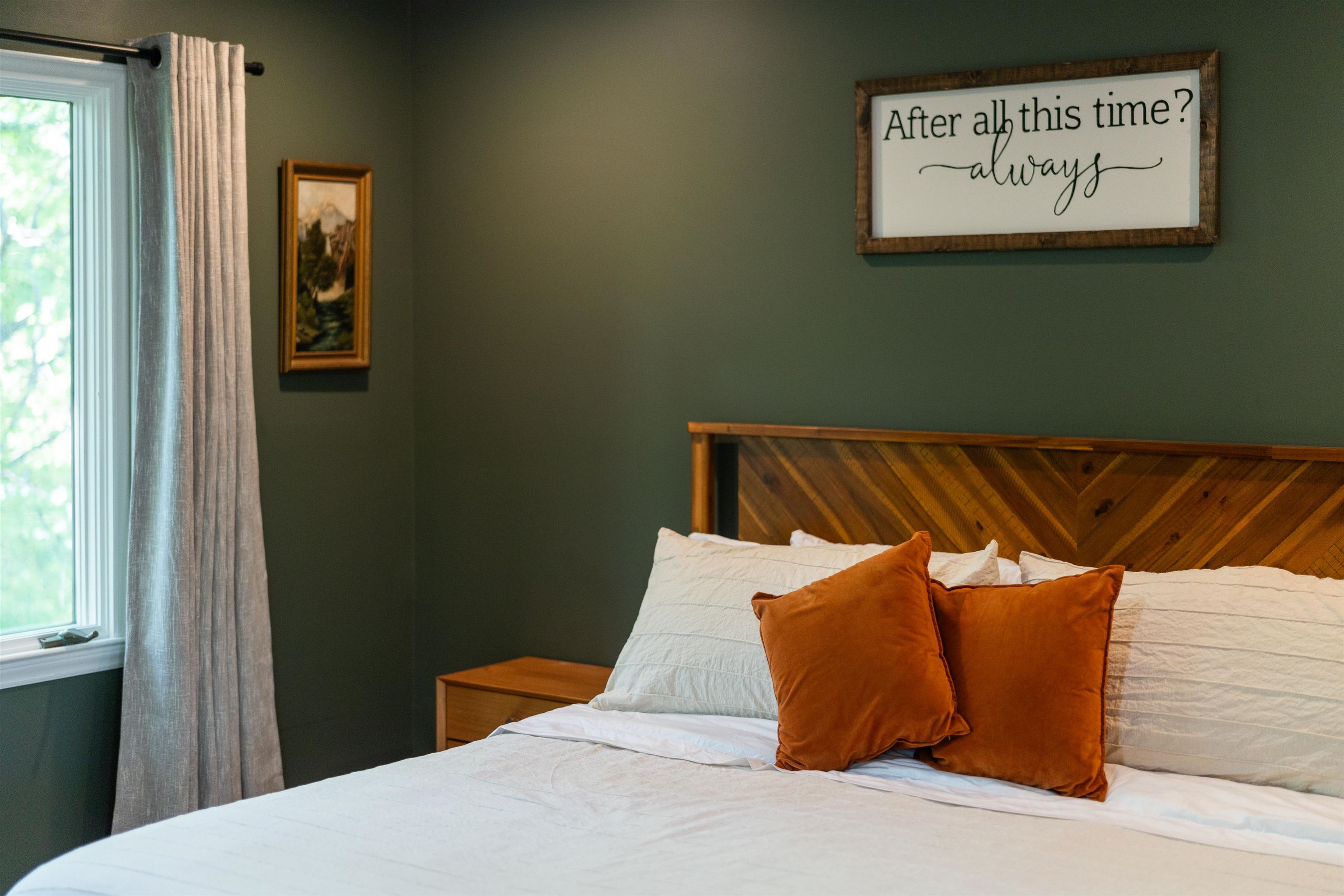 807 N BRAE BURN PL, STAUNTON, Virginia 24401, 4 Bedrooms Bedrooms, ,2 BathroomsBathrooms,Residential,807 N BRAE BURN PL,676190 MLS # 676190