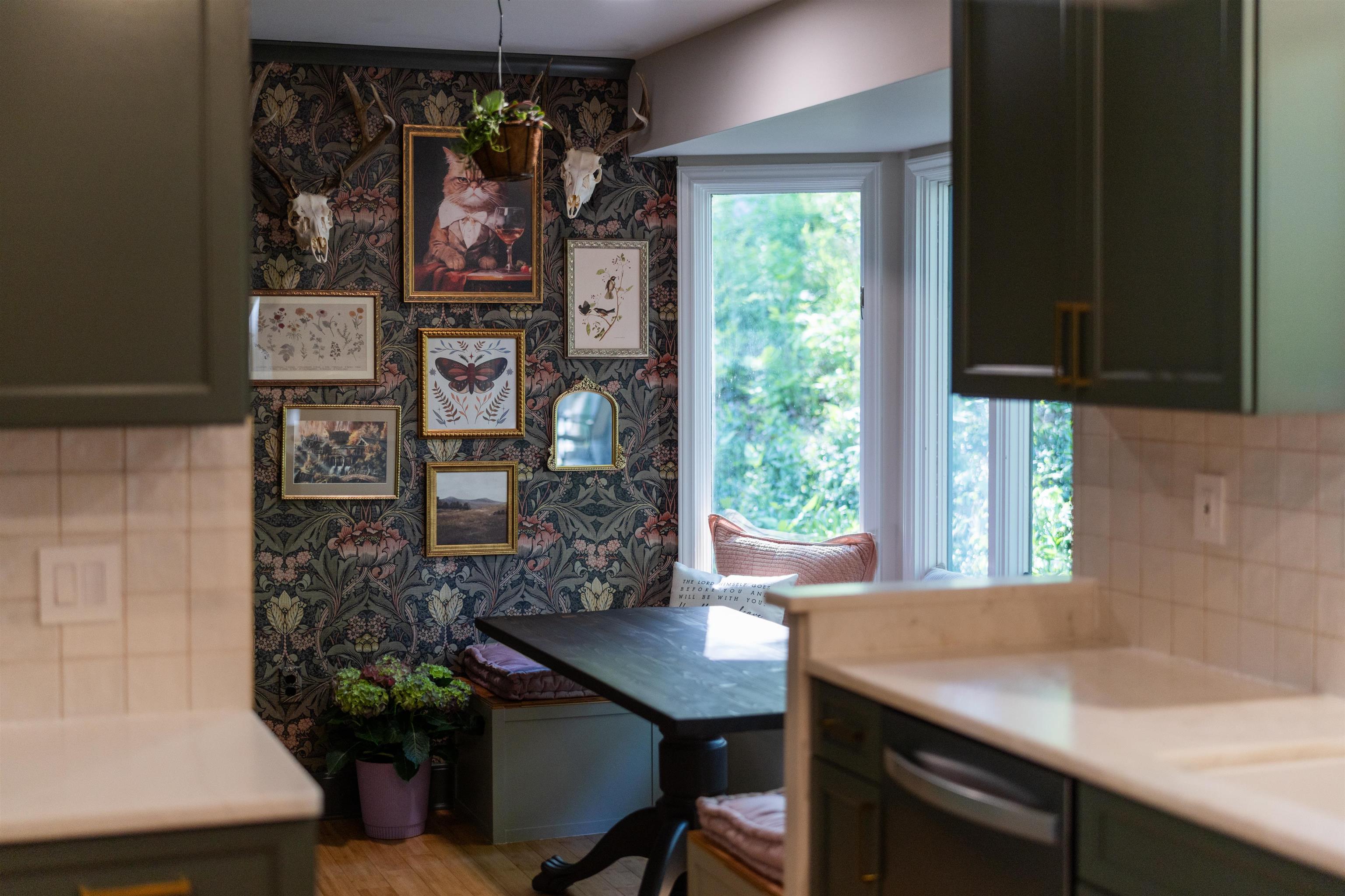 807 N BRAE BURN PL, STAUNTON, Virginia 24401, 4 Bedrooms Bedrooms, ,2 BathroomsBathrooms,Residential,807 N BRAE BURN PL,676190 MLS # 676190